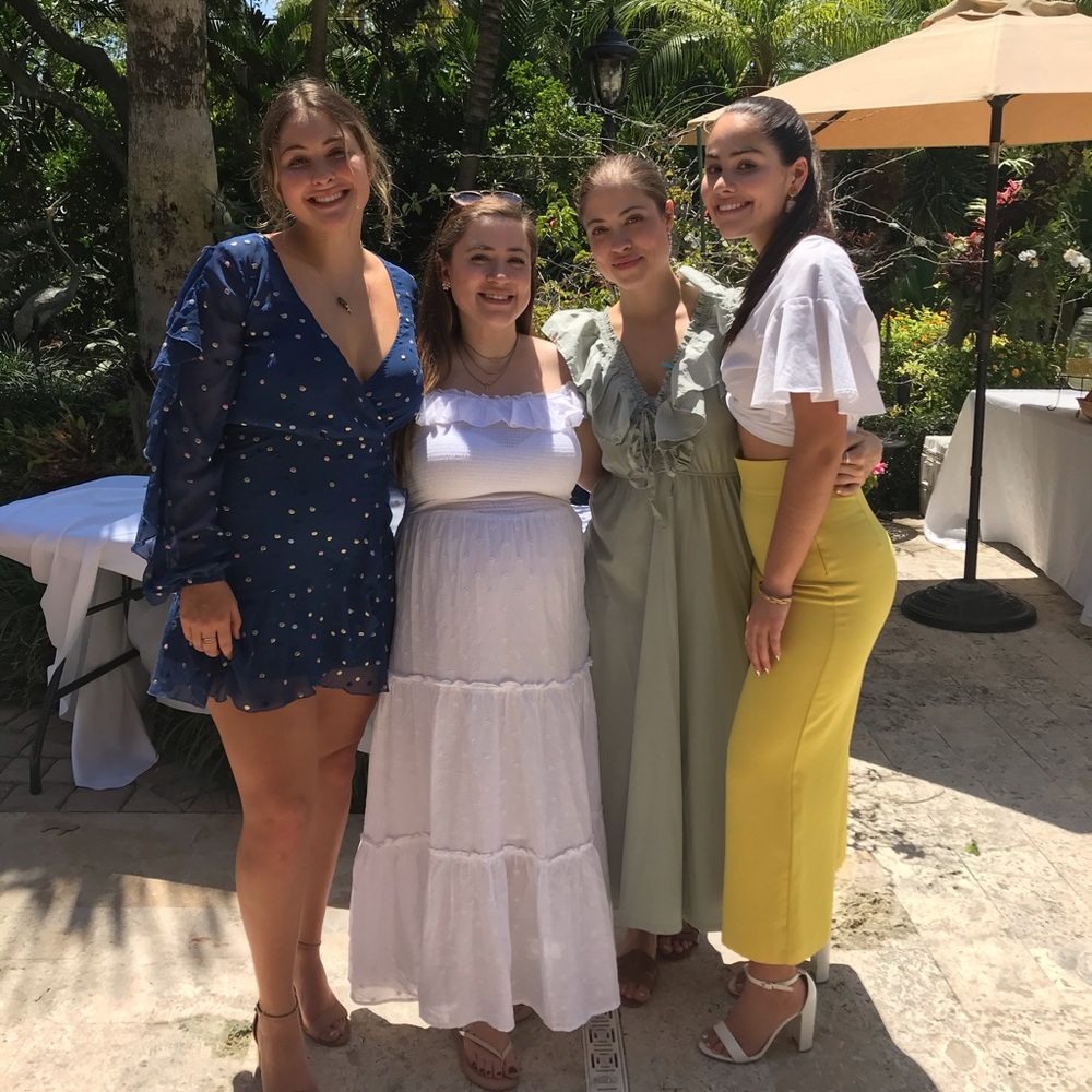 Meet your Posher, Sofia